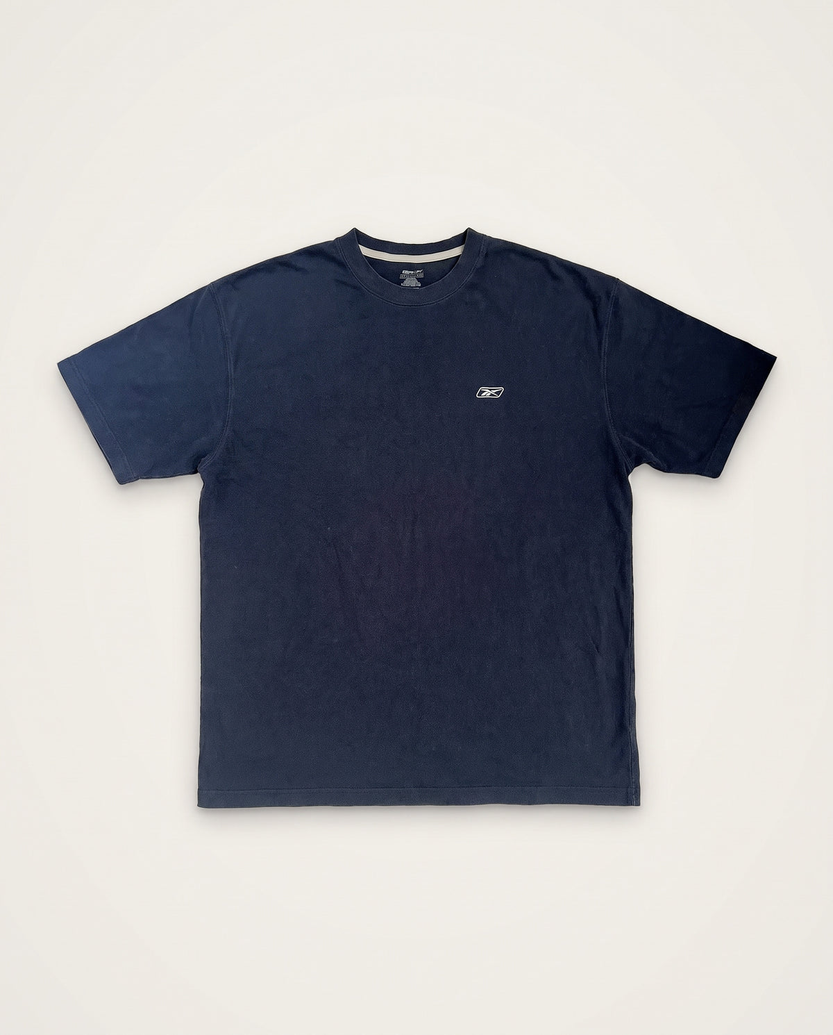 Reebok Rbk Tee — ricostruzione: steso, fronte