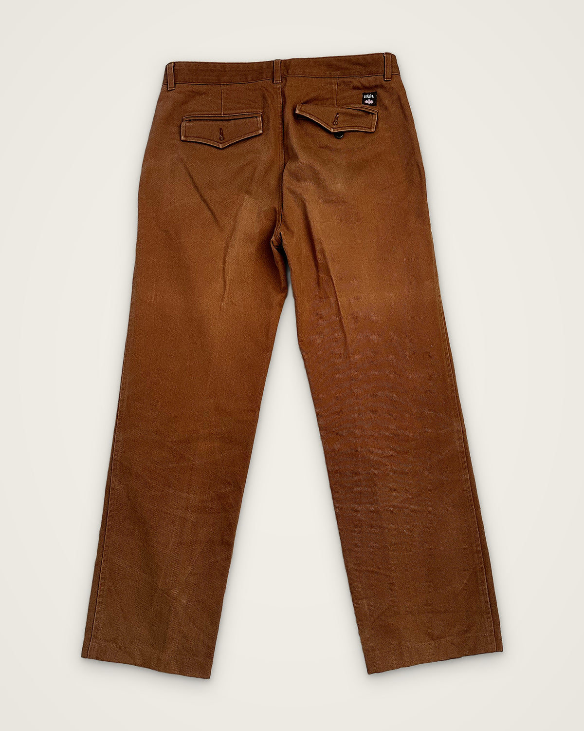 Henri Lloyd Chino — il capo vero, retro