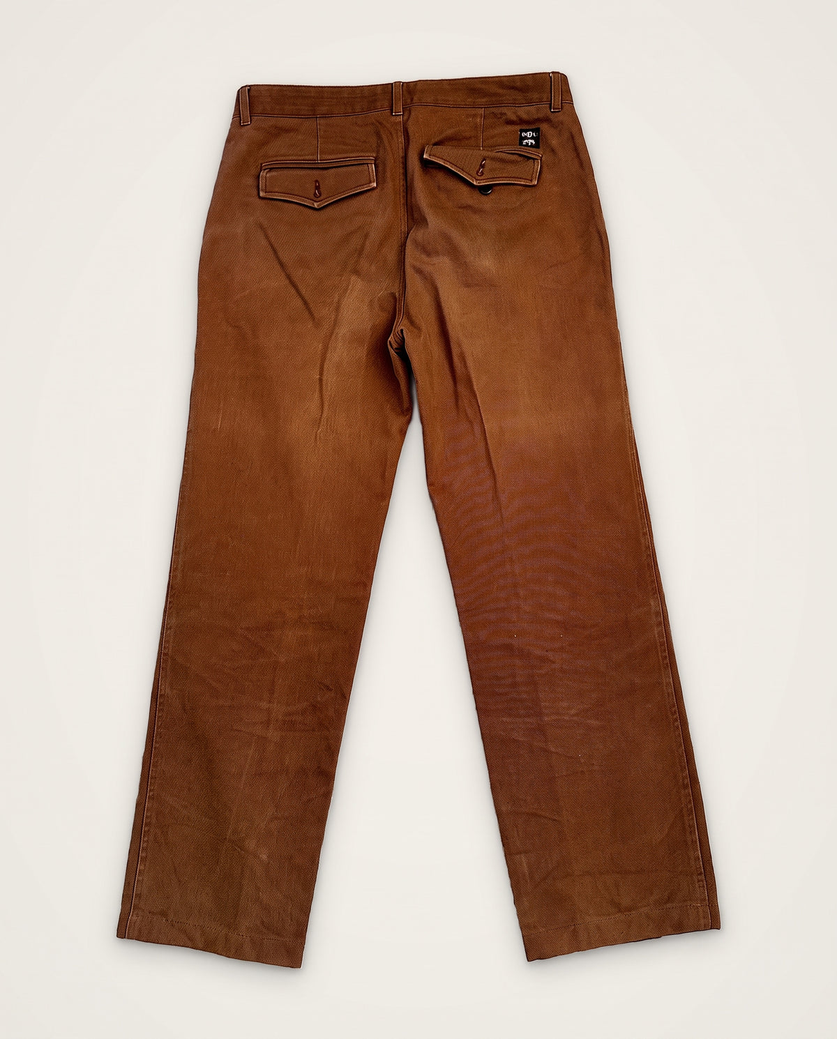 Henri Lloyd Chino — ricostruzione: steso, retro