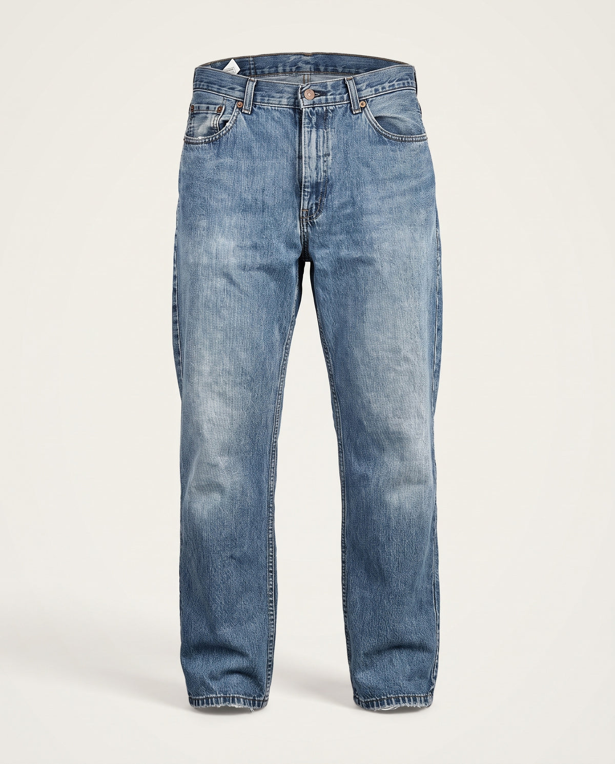 Levi's Jeans — ricostruzione: in volume, fronte