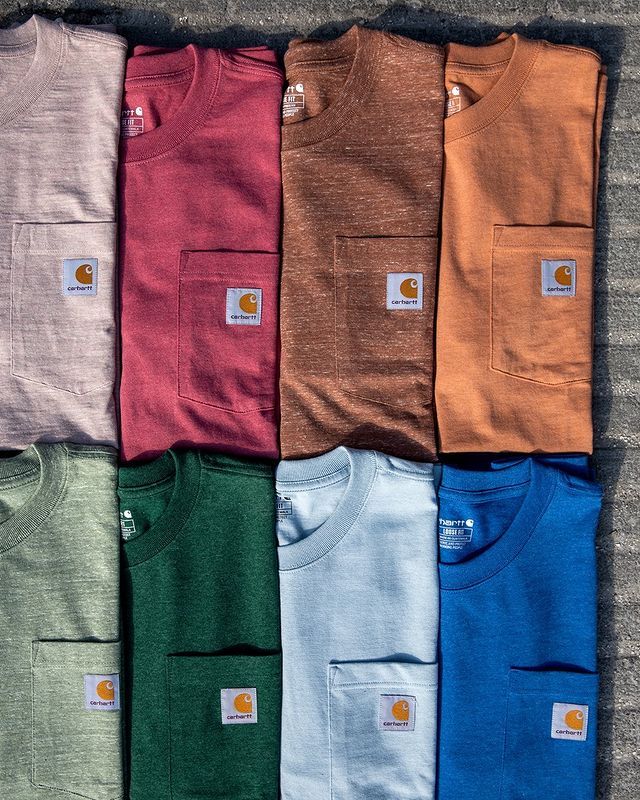Tee Carhartt con taschino